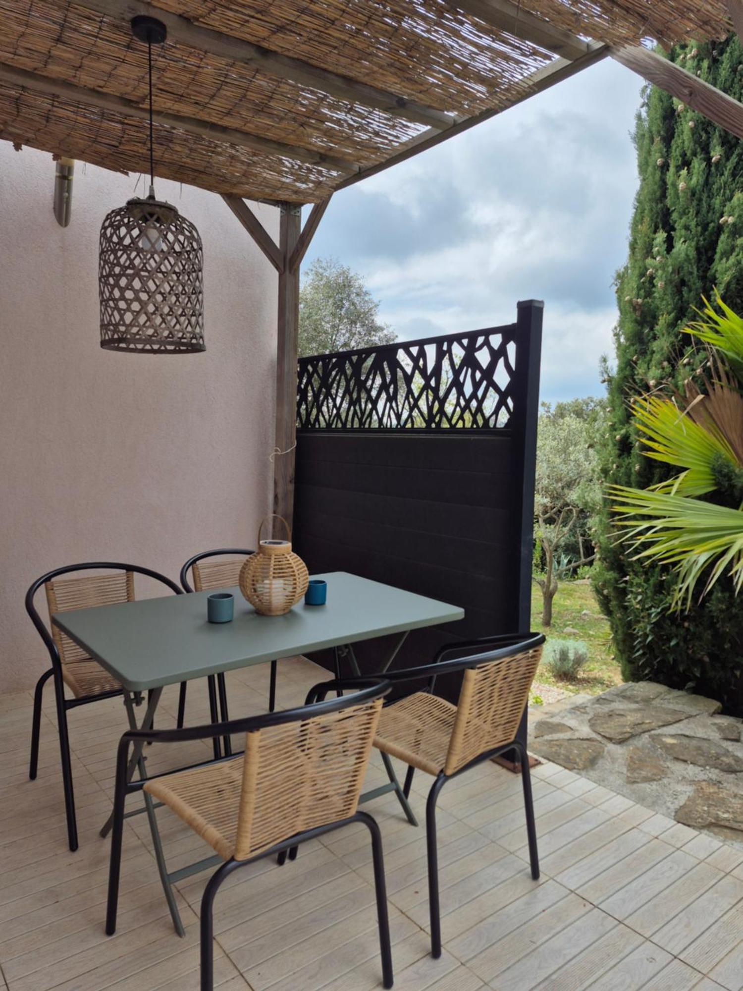 Villa Bastide Cigaline Le Beausset Exterior foto